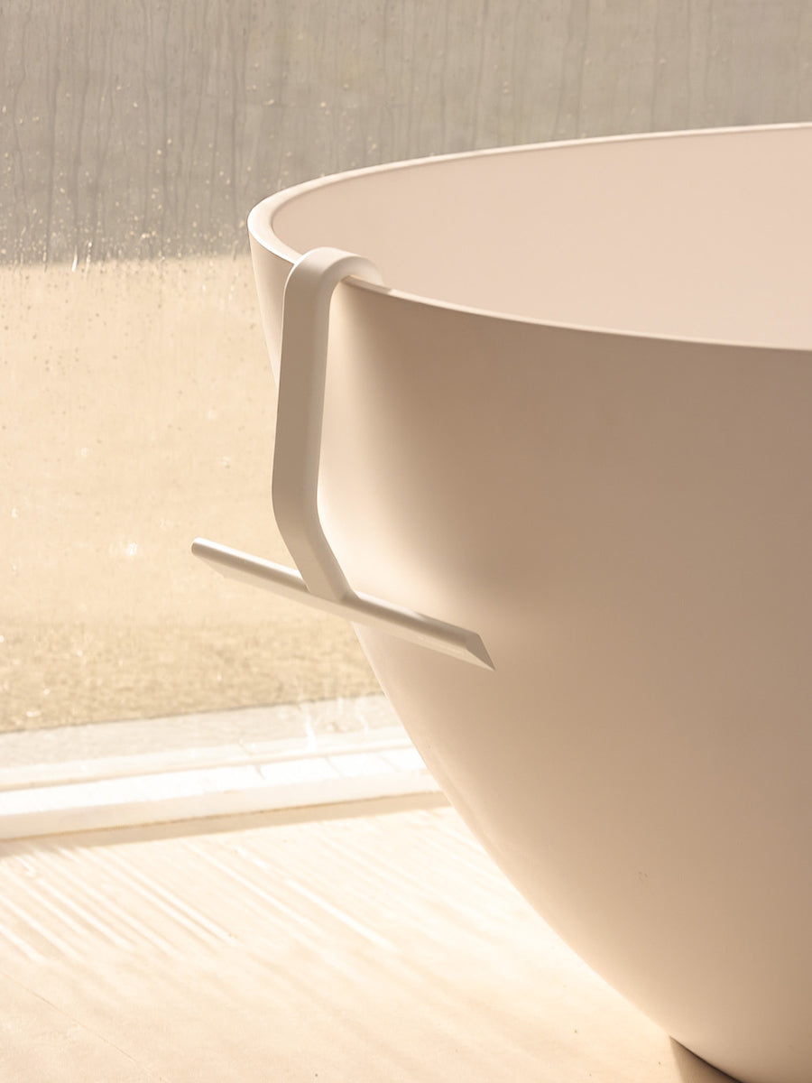 What’s the Best Material for a Shower Squeegee?