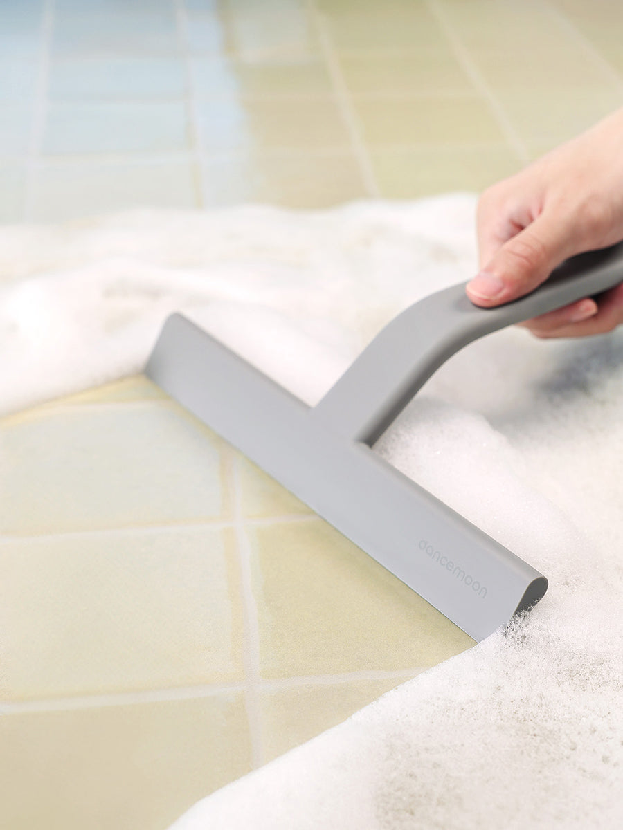 How to Choose the Best Shower Squeegee