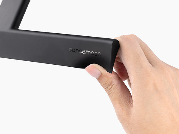 What’s the Best Material for a Shower Squeegee?